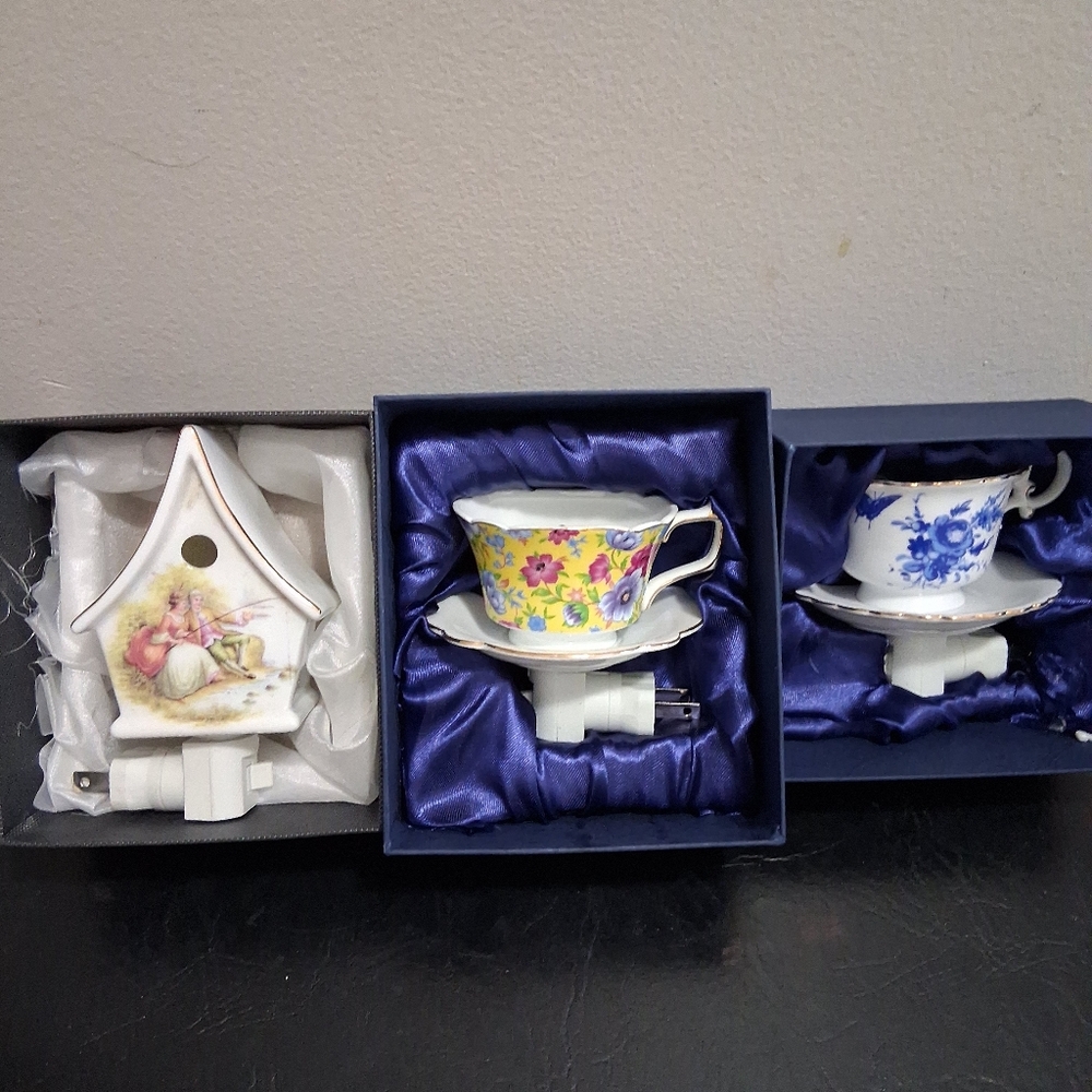 Floral Teacup Night Light Set
